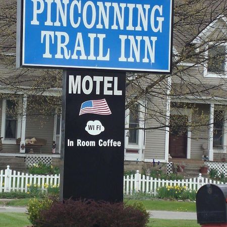 Pinconning Trail Inn Motel Ngoại thất bức ảnh