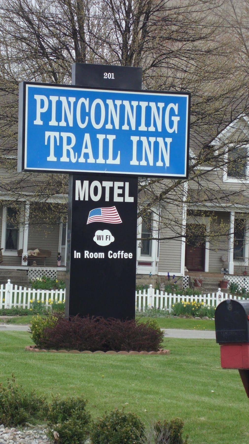 Pinconning Trail Inn Motel Ngoại thất bức ảnh
