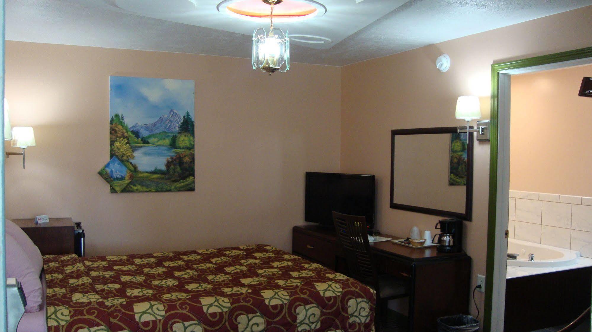 Pinconning Trail Inn Motel Ngoại thất bức ảnh
