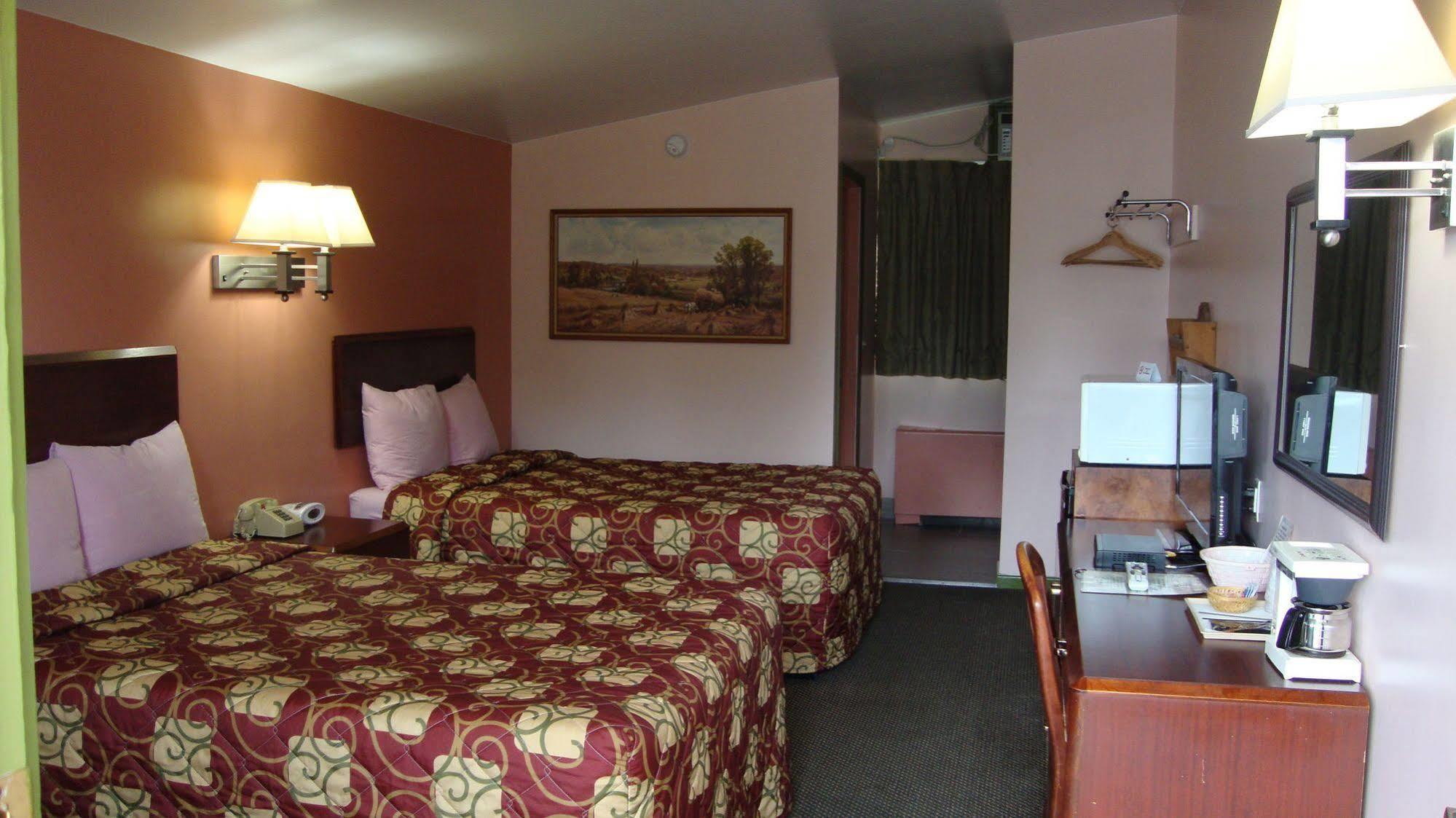 Pinconning Trail Inn Motel Ngoại thất bức ảnh