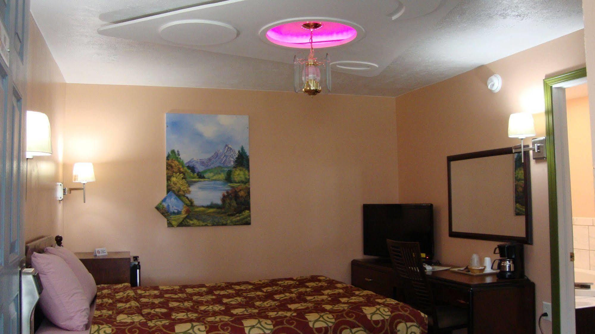 Pinconning Trail Inn Motel Ngoại thất bức ảnh